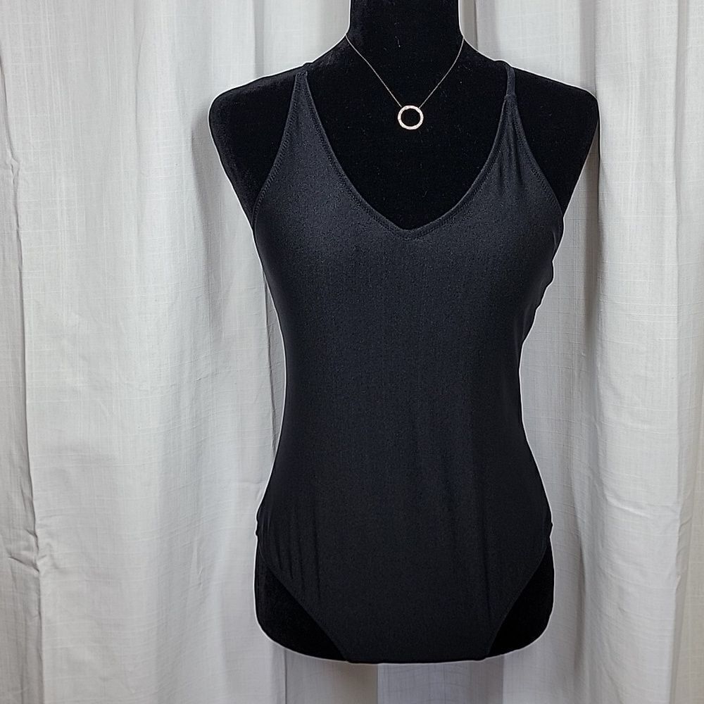 Ekouer Black V-neck Strappy Crossback One-piece Swimsuit - Picture 2 of 16